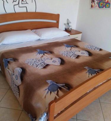 Mondragone Cama Y Desayuno | villa lucia