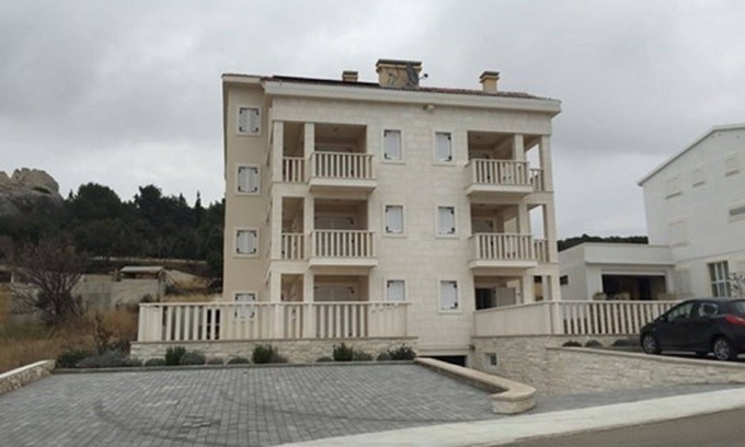Caska Apartamento | Villa Lucy apartmen dulce
