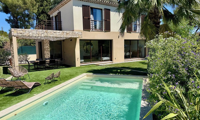 La Ciotat Villa | Villa Lumière - swimming pool - 100m from the sea