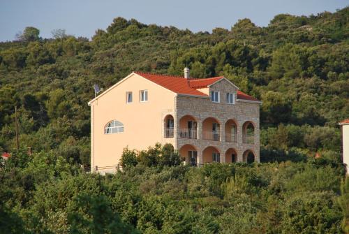 Maslinica Apartamento | Villa Lunaris