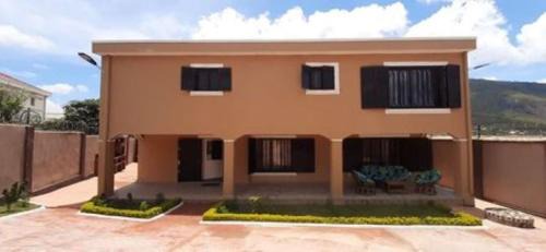 Antananarivo Avaradrano Villa | villa luxueuse et meublée plus de 280 m²