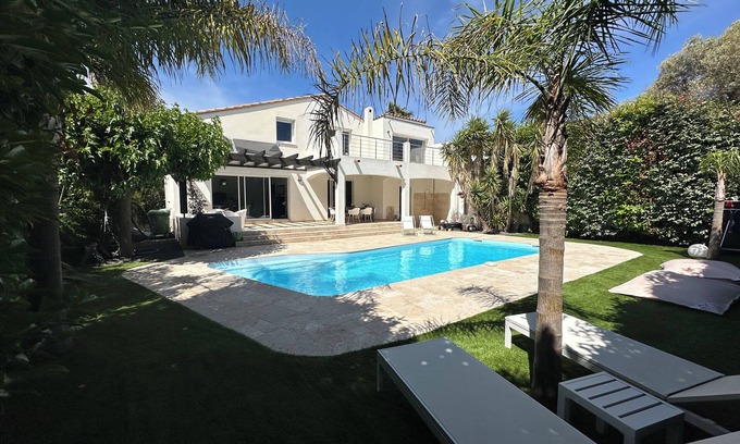 Saint-Cyprien Plage Villa | Villa 130m2, St Cyprien Plage 700m, piscina climatizada, tranquila, aire acondicionado