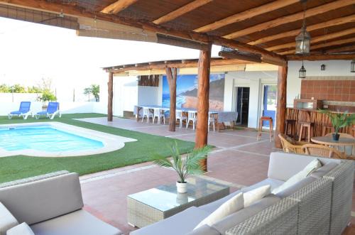 Pájara Villa | Villa Mónica by Mirador de Sotavento Apartments