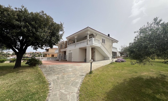 Tanaunella Casa | Villa maccioni no.3 sea view