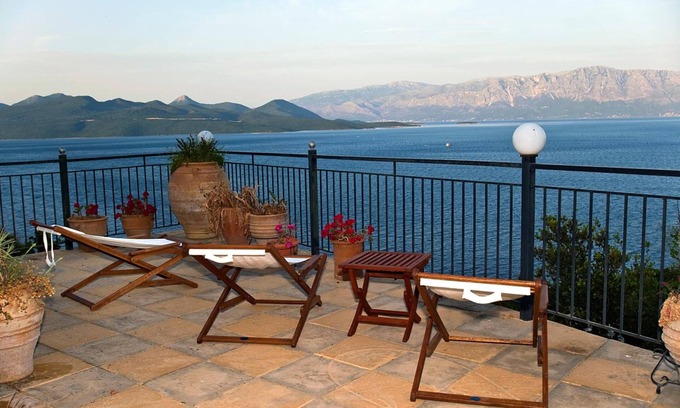 Nikiana Casa | Villa Magemenou
