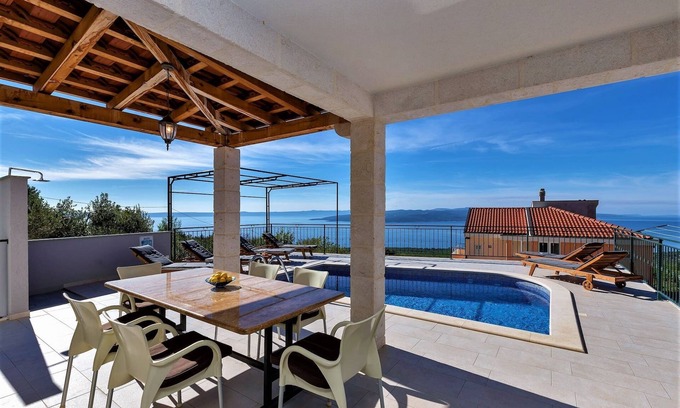 Baska Voda Casa | Villa Magico mit Pool und Meerblick