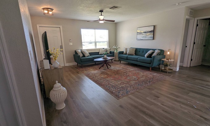 Westminister Casa | Villa Magnolia-Be my Guest-Lehigh Acres/Fort Myers line close to Red Sox field