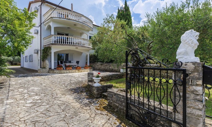 Zambratija Casa | Villa Maran by Interhome