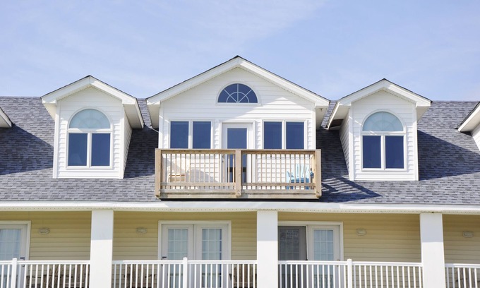 Ocracoke Condominio | Villa Maria: Condominio en el corazón de Ocracoke Village, cerca del faro