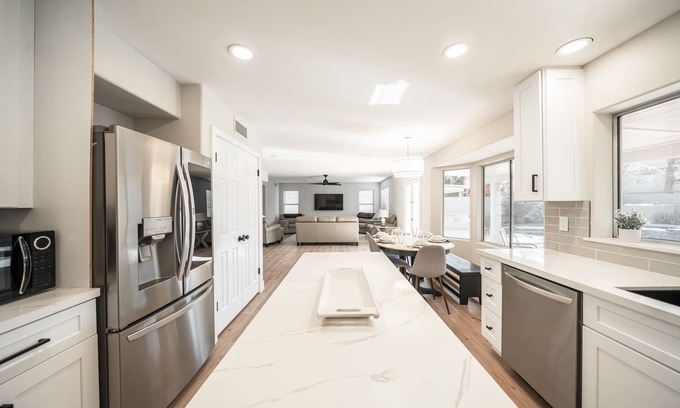 Tatum Manor Casa | Villa Maria - With Heated Pool and Spa