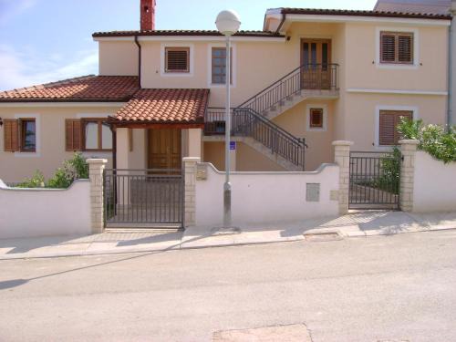 Vinkuran Apartamento | Villa Marianne