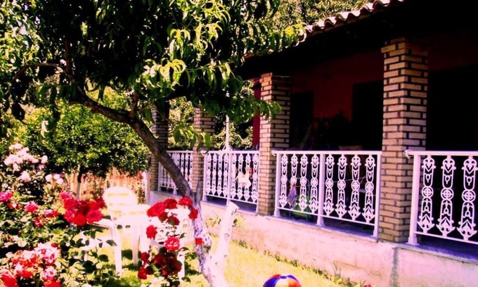 Agios Gordios Villa | Villa Marietta 3 minutes walking from the beach