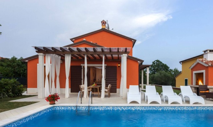 Vilanija Villa | VILLA MARINA, VILLAS en VILANIJA - UMAG (Piscina Privada)