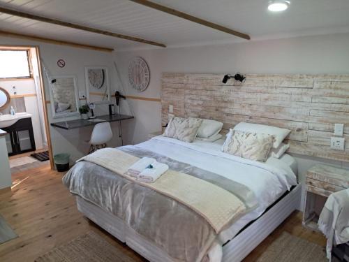 Kraaifontein Casa | Villa Mariss Guesthouse