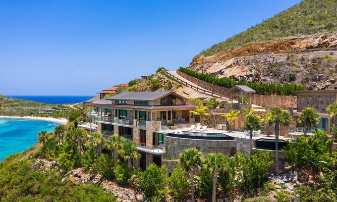 North Sound Casa | Villa Maronti by Fantasia Villas