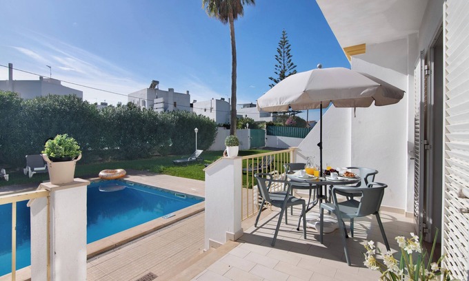 Vale de Carro Villa | Villa 'Martinique' con piscina compartida, Wi-Fi y aire acondicionado