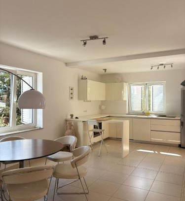 Suha Punta Apartamento | Villa Matovica