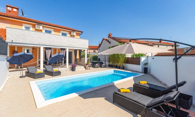 Marcana Villa | Villa Melani Vita by Villa Plus