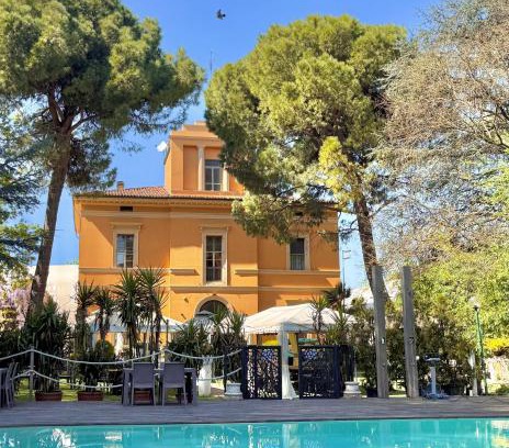 San Donato-San Vitale Casa | Villa Meraville