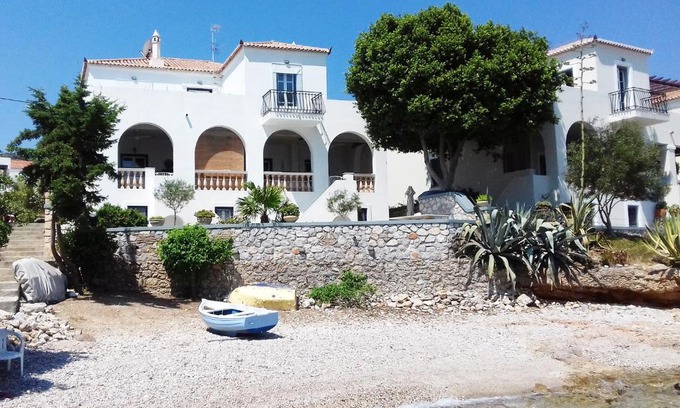 Spetses Villa | Villa Mia