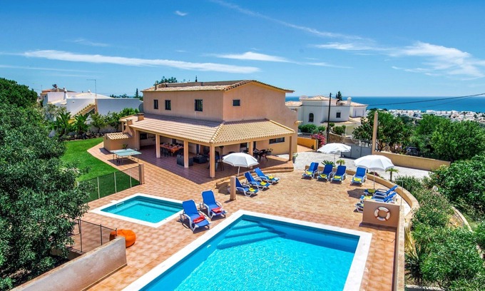 Cerro de Aguia Villa | Villa Miranda by Villa Plus