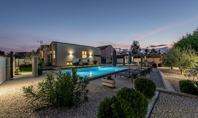 Zaton Villa | Villa Miranda, 6+2 with pool, Zaton