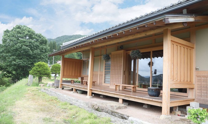 Takayama Villa | Villa Mitoya / Villa MITORE-YA