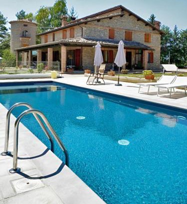 Comunanza Casa | Villa Montegenco