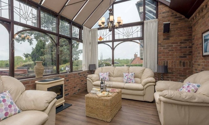 Horning Casa | Villa Morea
