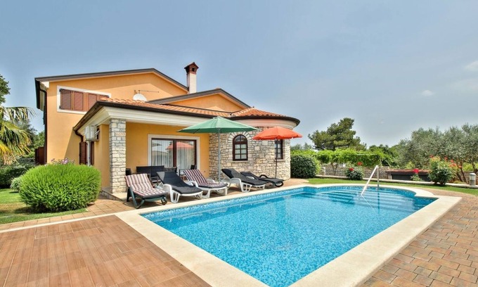 Kastel Villa | Villa Morena (Istria - Kaštel)