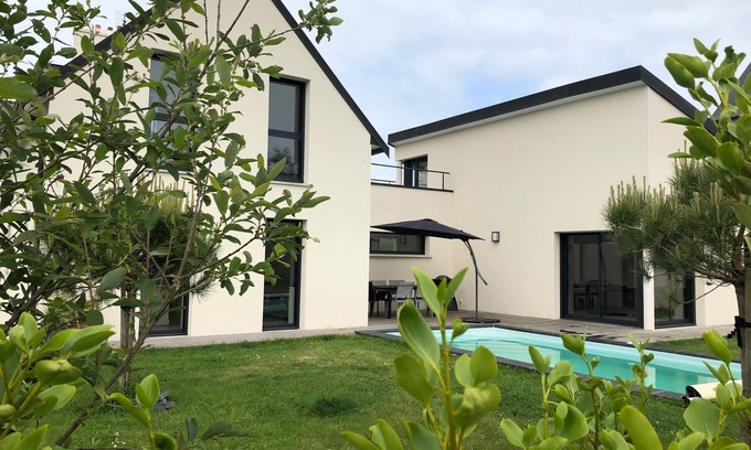 Crozon Casa | Villa Morgat, villa muy reciente con piscina climatizada y segura.