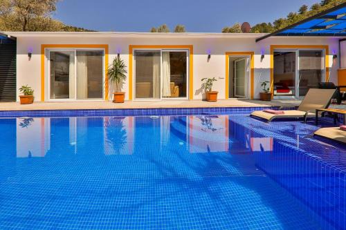 Uzumlu Villa | Villa Mustard