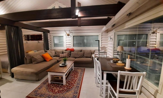 Hollola Chalet De Esquí | Villa Mustikka, Messilä