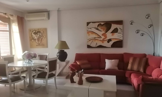 Paterna Apartamento | Villa muy tranquila a 12km de valencia y 7 del aeropuerto