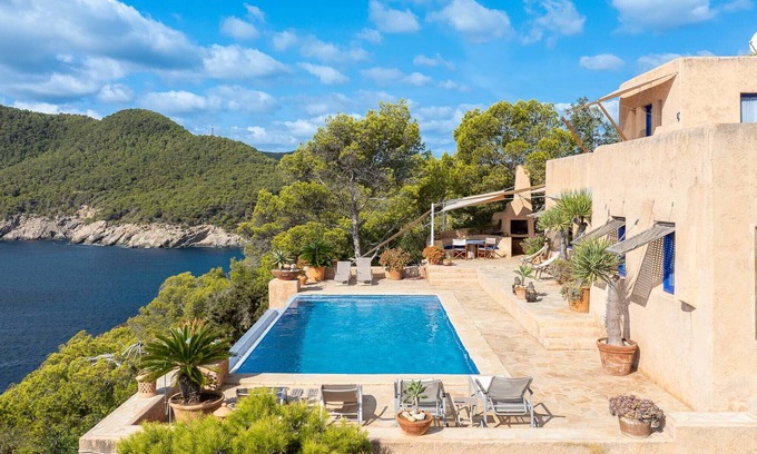 Cala Sant Vicente Villa | VILLA MYRIAM