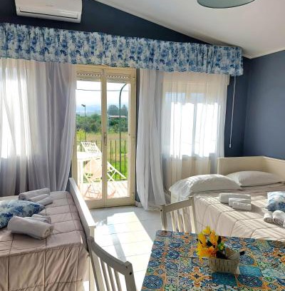 Giardini Naxos Apartamento | Villa Nadira