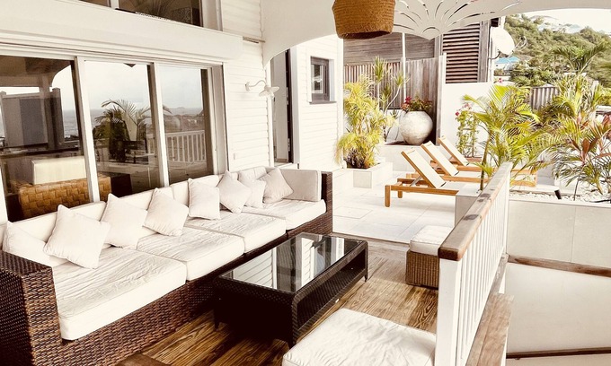 Public Casa | Villa Nagabaaja - New beach and heated pool