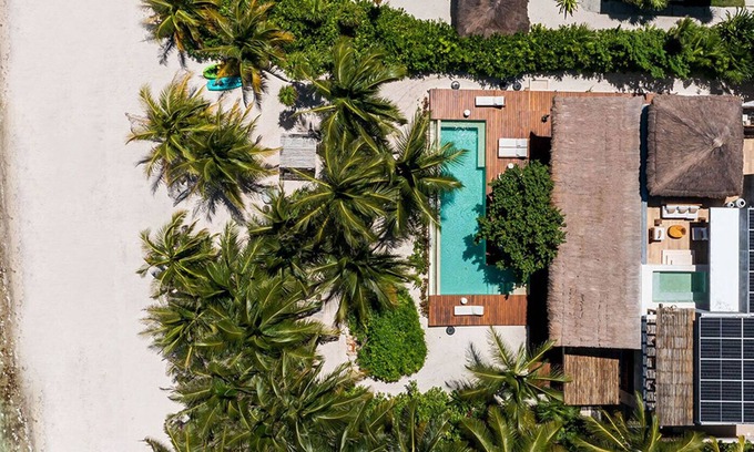 Centro de Cancún Villa | Villa Naj Kan: 9BR Beachfront Escape w/Private Pool + AC Throughout near Tulum
