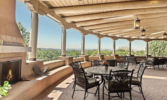 Las Campanas Casa | Villa Namaste - Mountain View Luxury Home in Santa Fe, NM