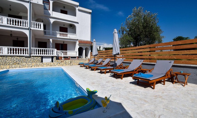 Crno Apartamento | Villa Natura One Bedroom Apartment