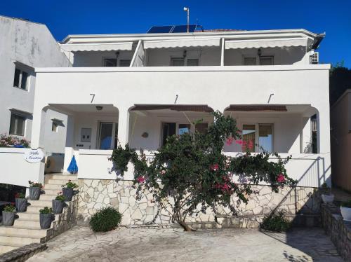 Lustica Apartamento | Villa Nautica