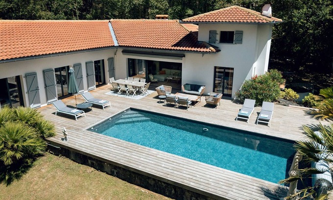 Arbonne Villa | Villa cerca de Biarritz, piscina, parque arbolado, 4 habitaciones