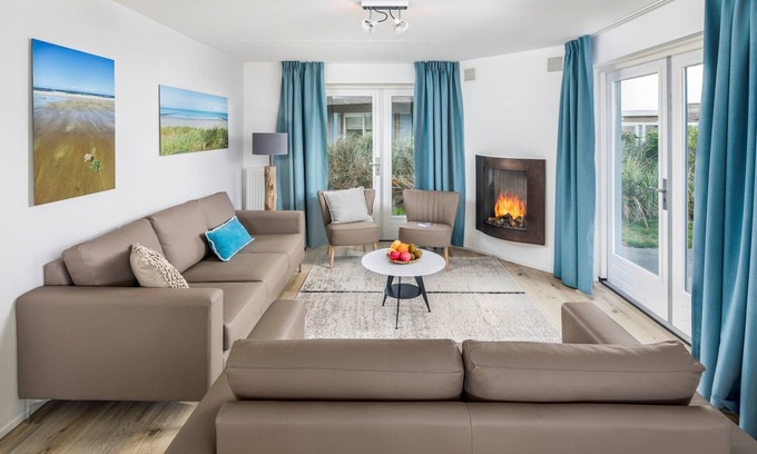 Julianadorp aan zee Villa | Villa cerca de la playa con terraza jardín