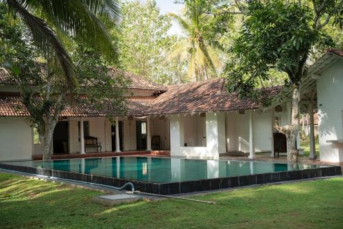 Divulapitiya Villa | Villa near Negombo & Airport