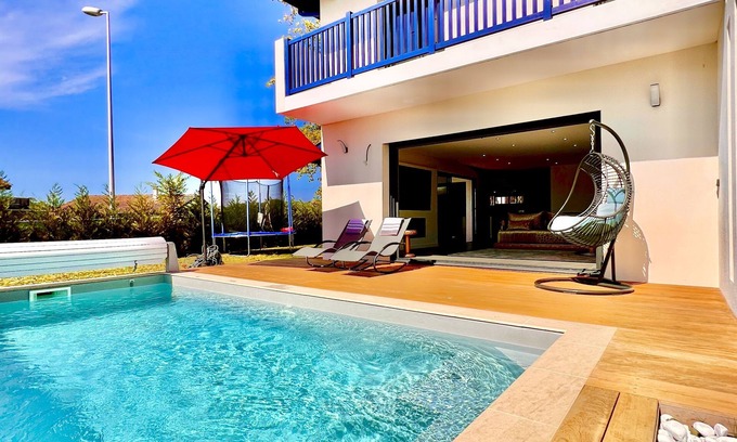 Arbonne Villa | Villa Neuve Proche Plages , Golf de Biarritz et Bidart