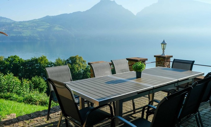 Faulensee Apartamento | Villa Nora by Interhome
