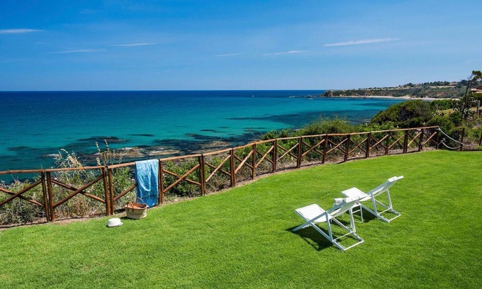 Cefalu Villa | Villa Normanni - Tres Habitaciones Villa, Capacidad 6