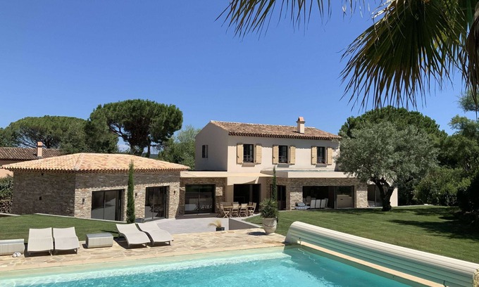 Gassin Villa | Villa reciente con piscina, Parque Gassin, Golfo de St Tropez