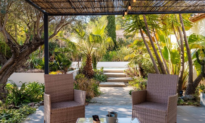 Cases-de-Pene Villa | Villa Nouméa, ambiente tropical cerca de EcoZonia