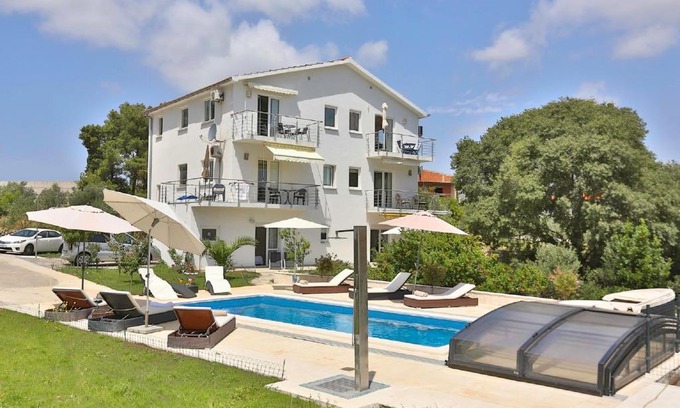 Marina Apartamento | Villa Oleander